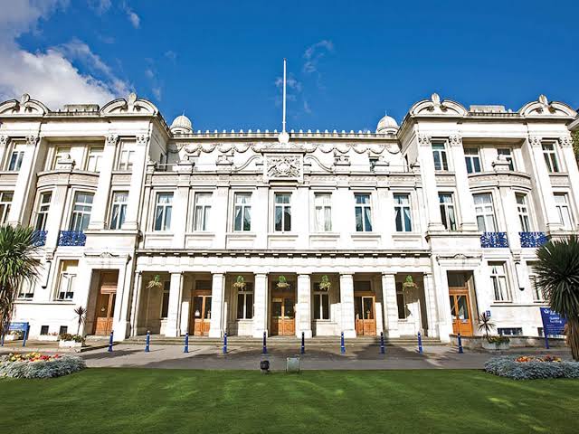 Queen Mary University of London, United Kingdom